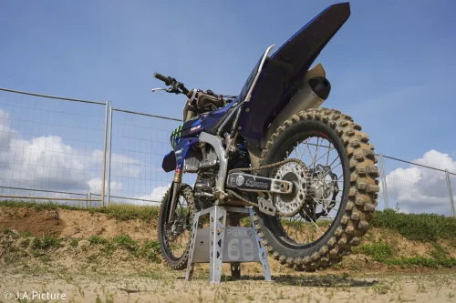 lève moto